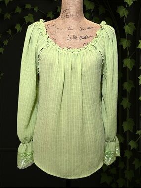 Melissa Paige Lime Off-Shoulder Blouse Size M